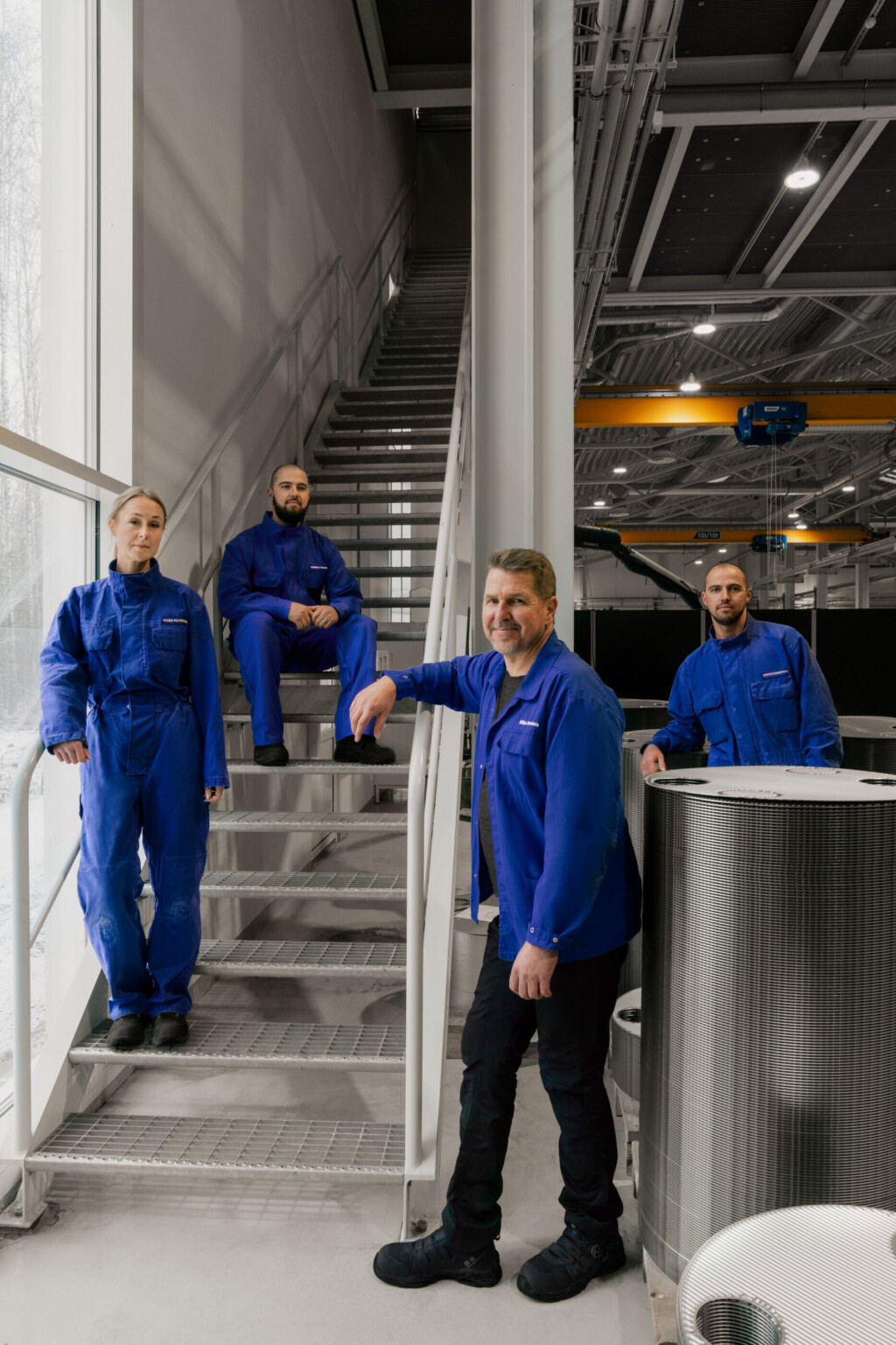 Employee07 mika rantala with team clr vertical 2333x3500 20241119