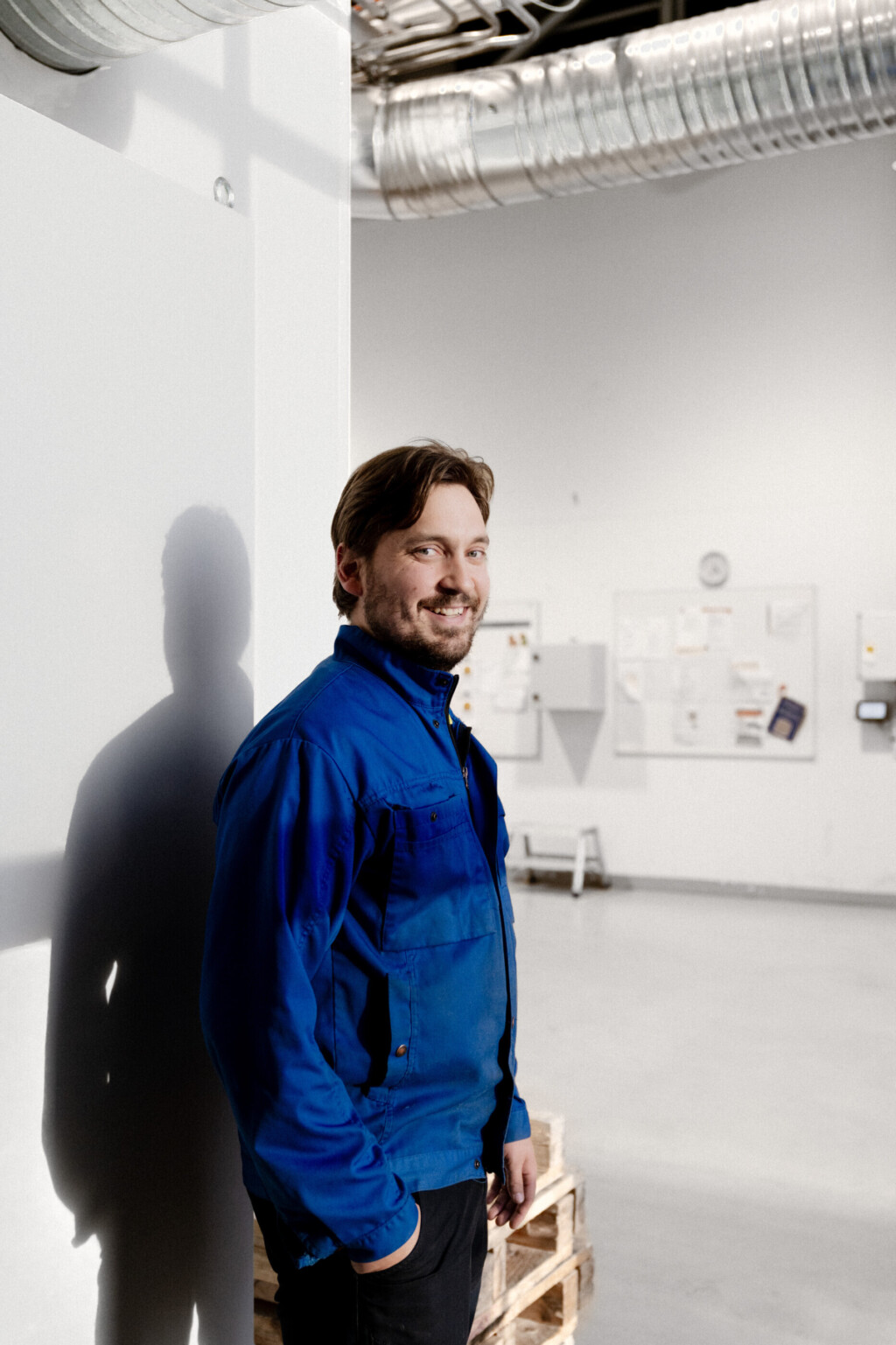 Employee08 clr vertical 2333x3500 20241021 1